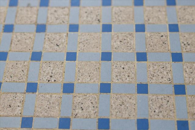 396 NW HILLSBORO STREET, Lake City, FL 32055