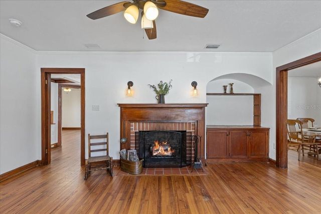 396 NW HILLSBORO STREET, Lake City, FL 32055