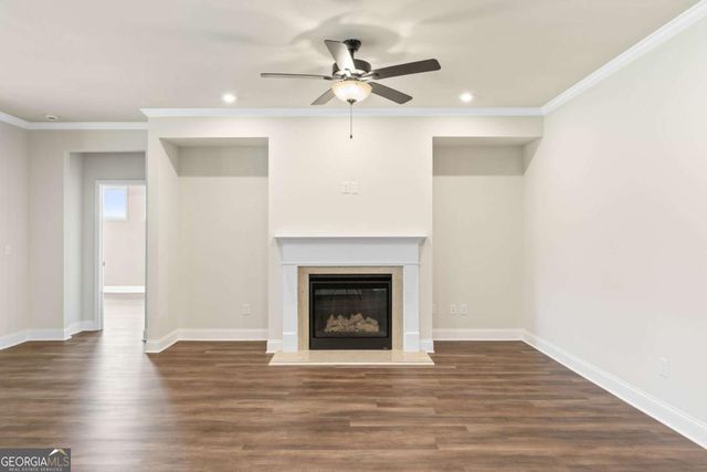 327 Grand Wehunt Drive, Hoschton, GA 30548