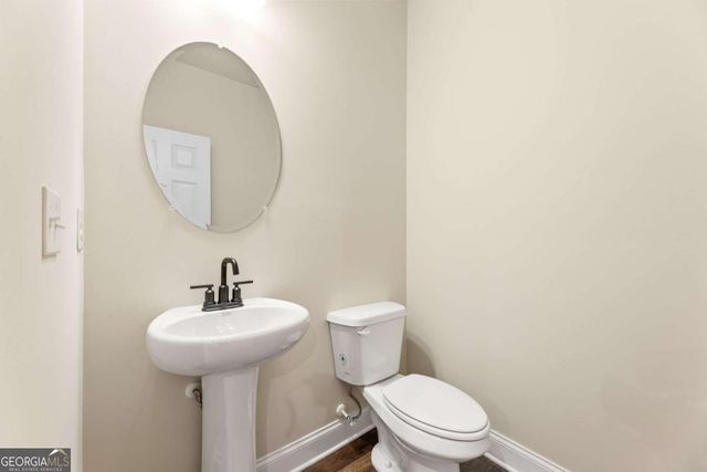 327 Grand Wehunt Drive, Hoschton, GA 30548