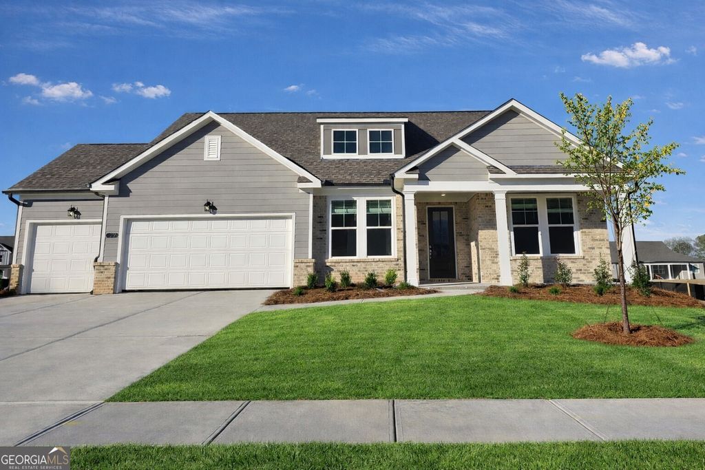 327 Grand Wehunt Drive, Hoschton, GA 30548