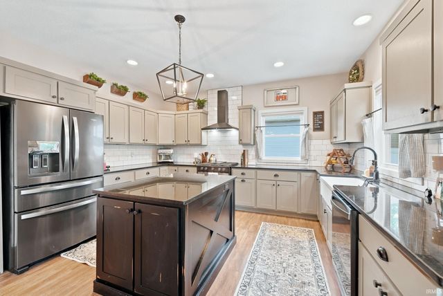 6833 Pintail Drake Court, Fort Wayne, IN 46845