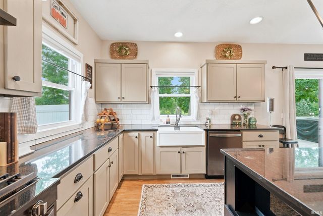 6833 Pintail Drake Court, Fort Wayne, IN 46845
