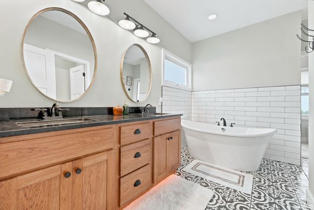 6833 Pintail Drake Court, Fort Wayne, IN 46845