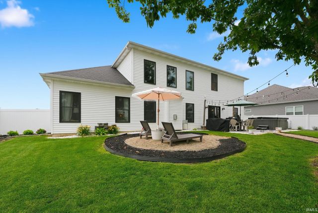 6833 Pintail Drake Court, Fort Wayne, IN 46845