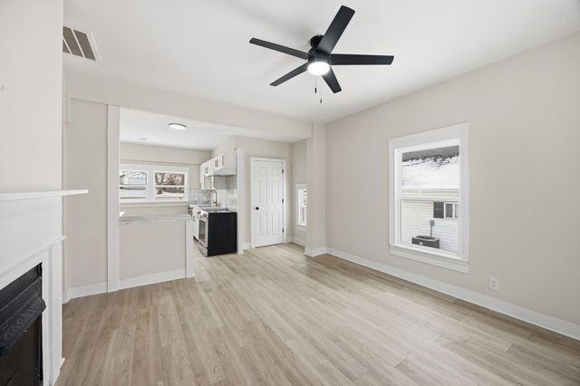 233 E Washington Street, Winchester, KY 40391