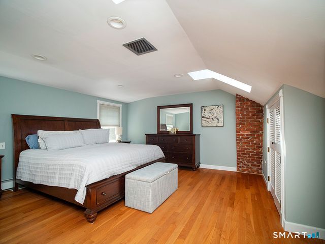 23 Thompson Street, Hamden, CT 06518