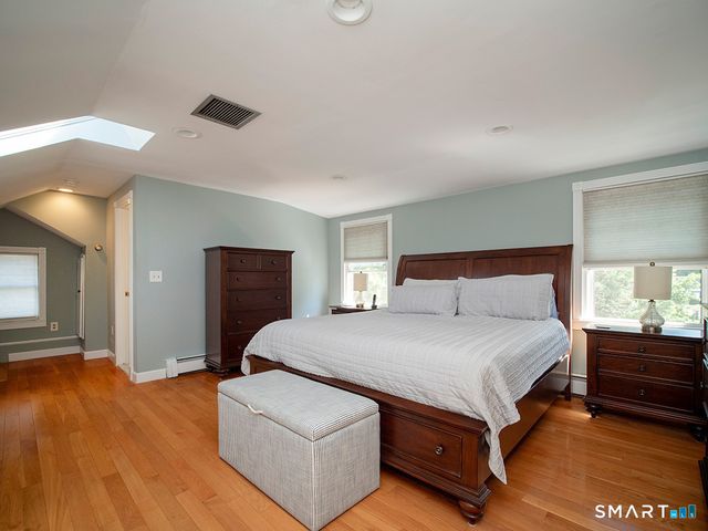 23 Thompson Street, Hamden, CT 06518