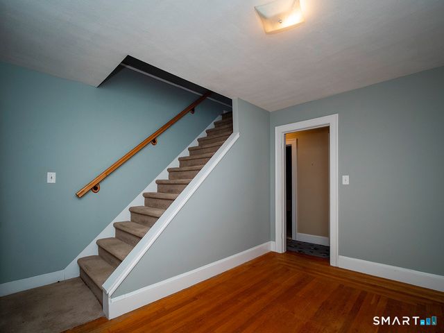 23 Thompson Street, Hamden, CT 06518