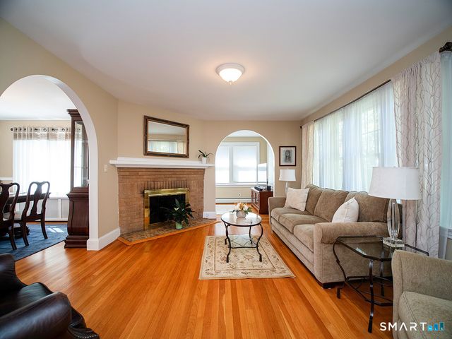 23 Thompson Street, Hamden, CT 06518