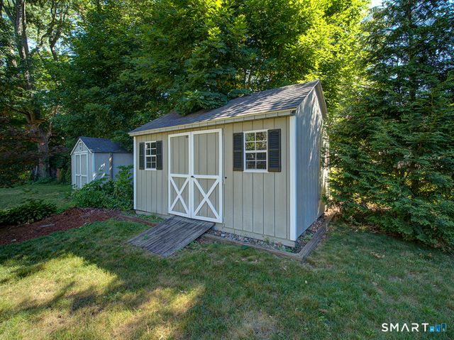 23 Thompson Street, Hamden, CT 06518