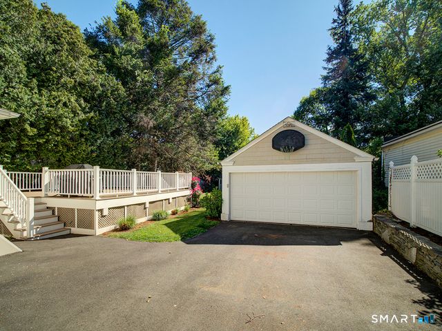 23 Thompson Street, Hamden, CT 06518