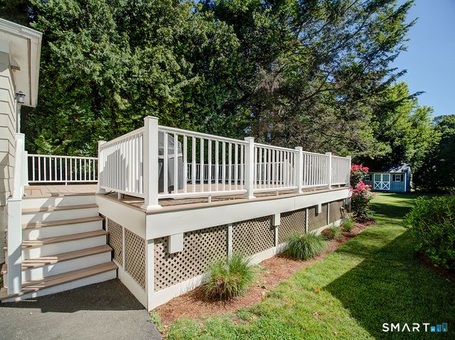 23 Thompson Street, Hamden, CT 06518