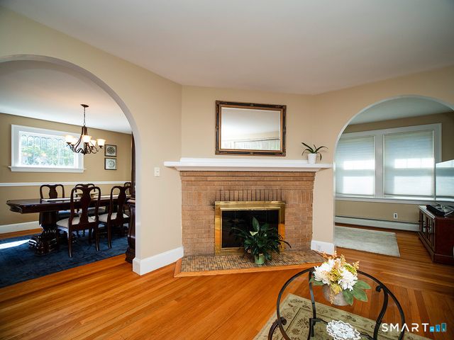 23 Thompson Street, Hamden, CT 06518