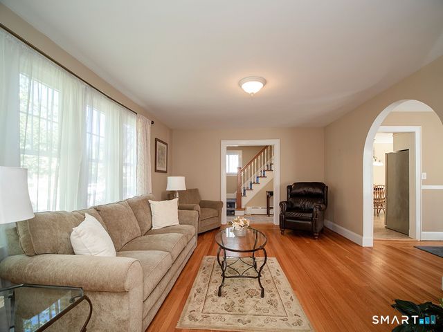 23 Thompson Street, Hamden, CT 06518