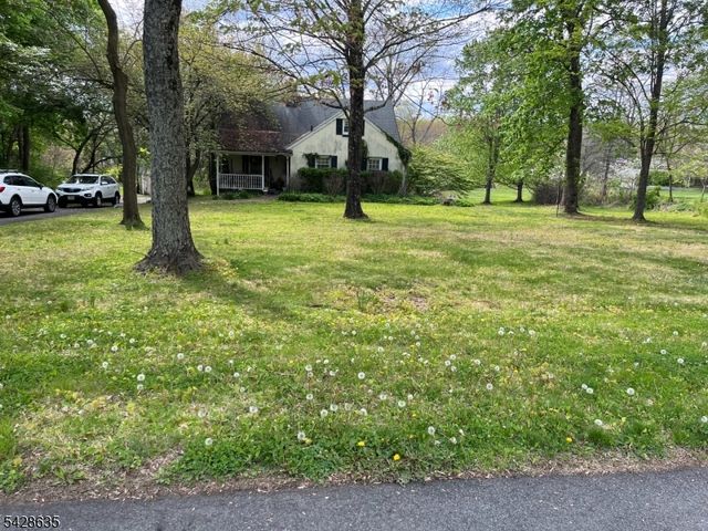 317 S Finley Ave, Bernards Twp., NJ 07920