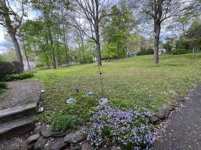 317 S Finley Ave, Bernards Twp., NJ 07920