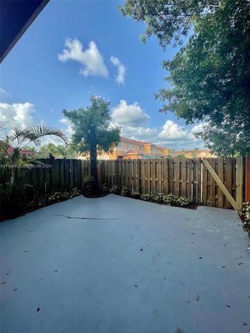 24343 SW 109th Ave, Homestead, FL 33032