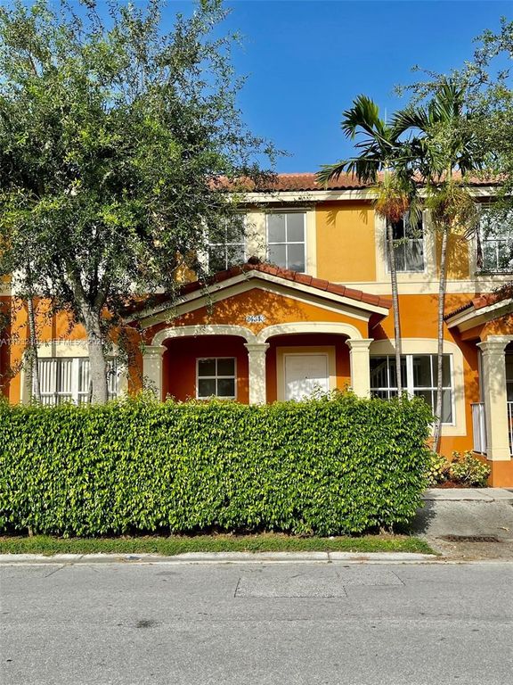 24343 SW 109th Ave, Homestead, FL 33032