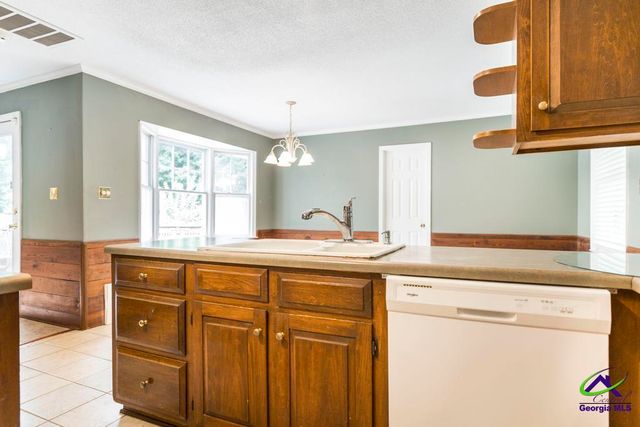 2311 Wesleyan Drive, Macon, GA 31210