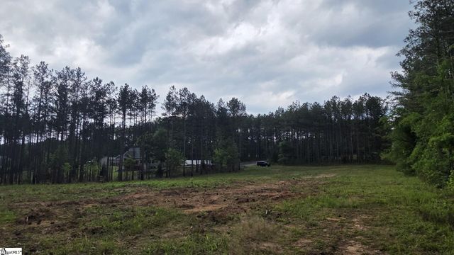 862 Dunklin Bridge Road, Fountain Inn, SC 29644