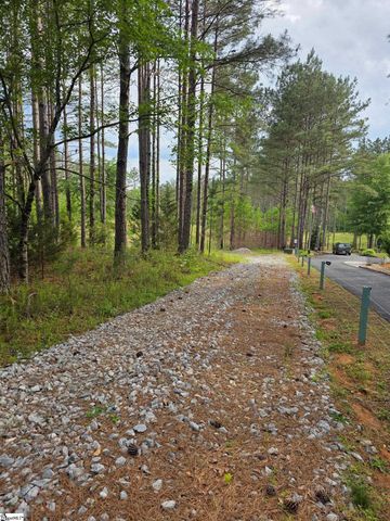 862 Dunklin Bridge Road, Fountain Inn, SC 29644