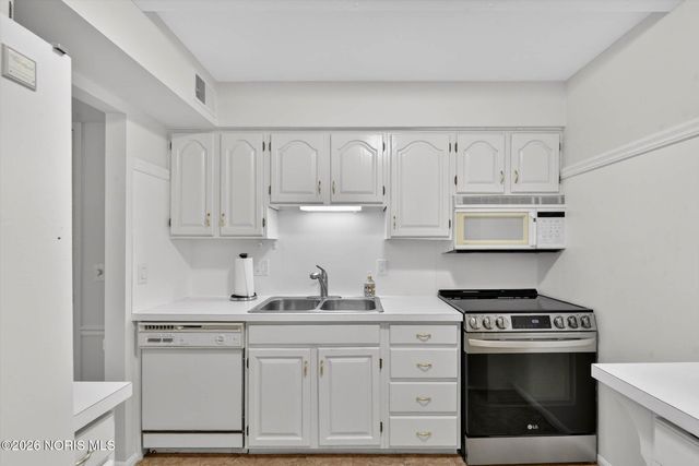 5679 Monroe Street, 803, Sylvania, OH 43560