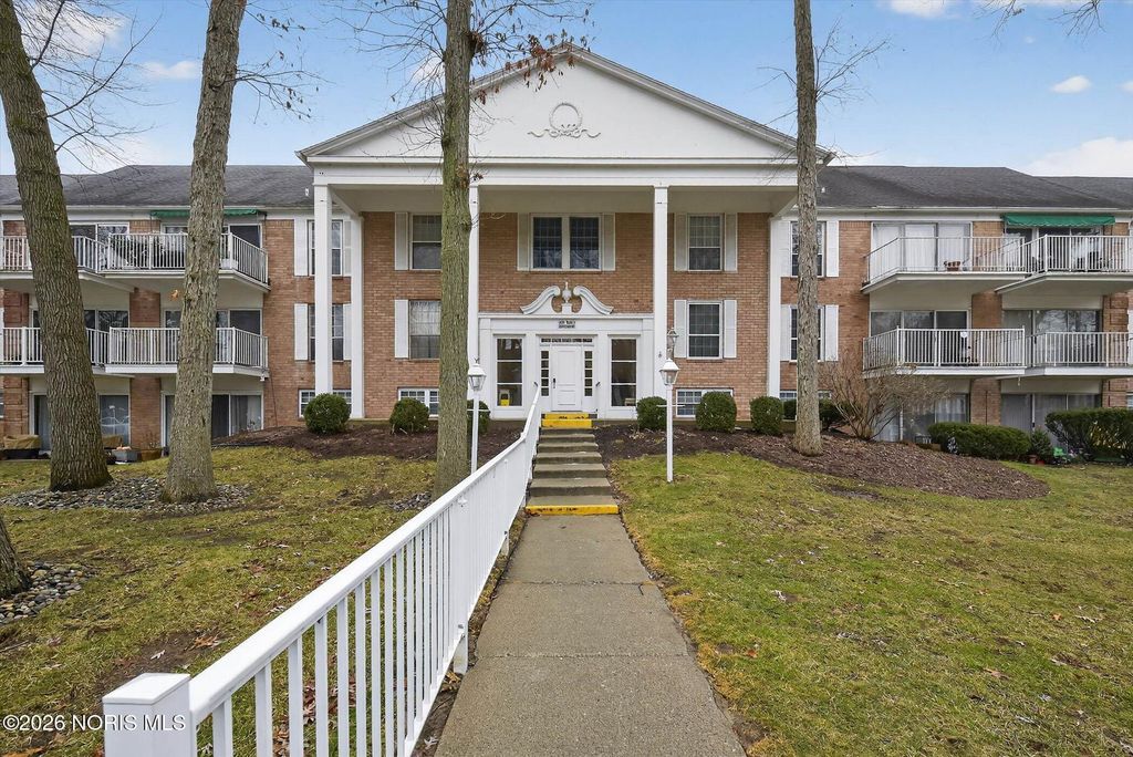 5679 Monroe Street, 803, Sylvania, OH 43560