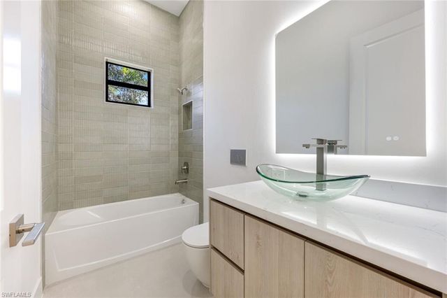 1369 Trail Terrace DR, Naples, FL 34103