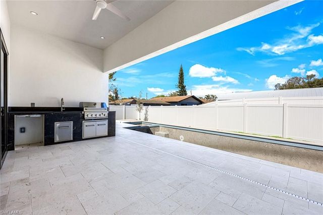 1369 Trail Terrace DR, Naples, FL 34103