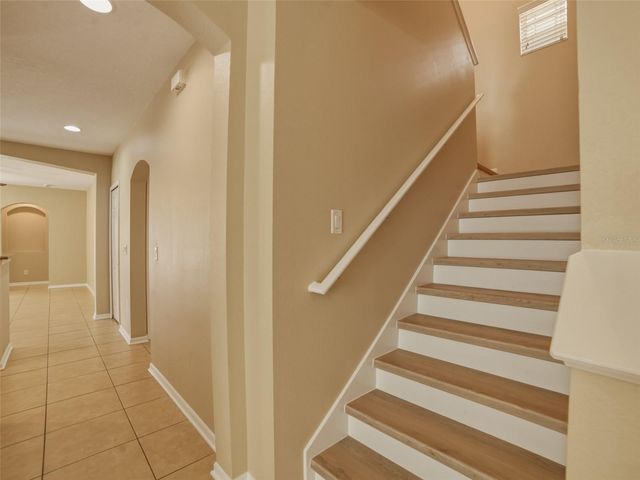 5941 BEACONPARK STREET, Lithia, FL 33547