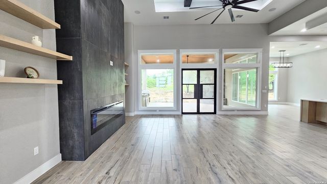 612 Cross Oak, New Braunfels, TX 78132