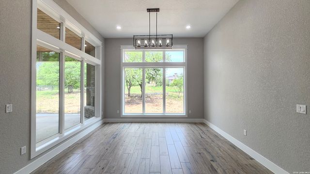 612 Cross Oak, New Braunfels, TX 78132