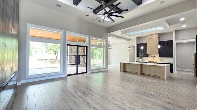 612 Cross Oak, New Braunfels, TX 78132