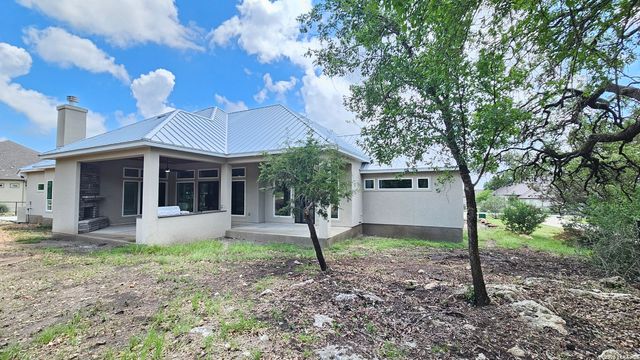 612 Cross Oak, New Braunfels, TX 78132