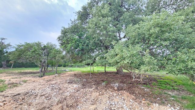 612 Cross Oak, New Braunfels, TX 78132