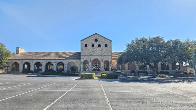 612 Cross Oak, New Braunfels, TX 78132