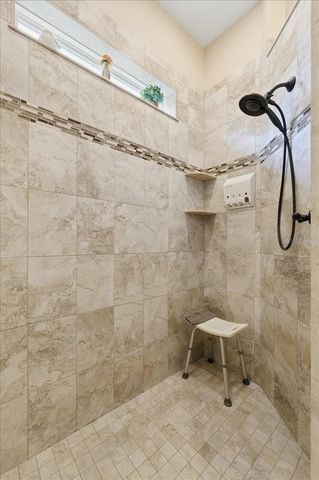 719 TEABERRY TRAIL, Polk City, FL 33868