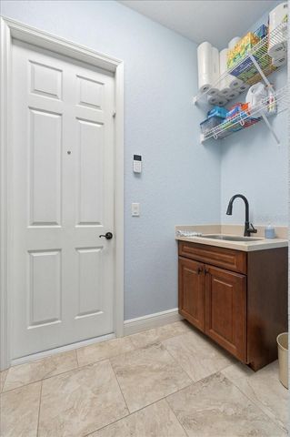 719 TEABERRY TRAIL, Polk City, FL 33868