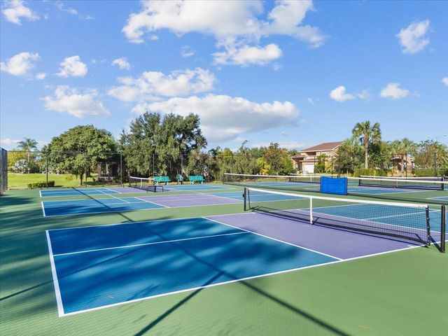 719 TEABERRY TRAIL, Polk City, FL 33868