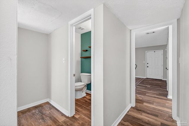 4603 Forrestal St, Pensacola, FL 32506