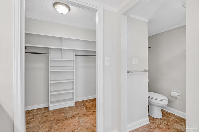 4603 Forrestal St, Pensacola, FL 32506