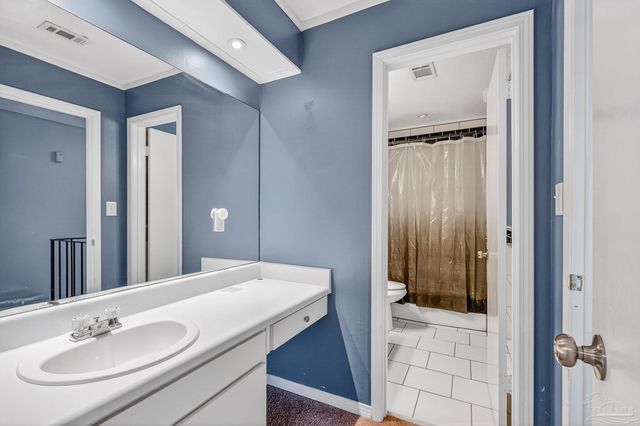 4603 Forrestal St, Pensacola, FL 32506