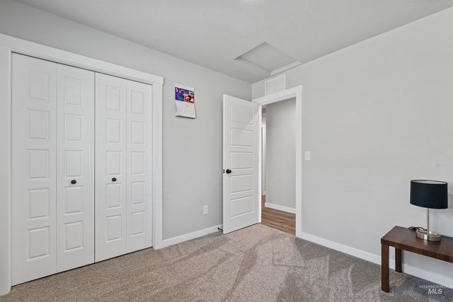 3923 W Tribute St, Meridian, ID 83642