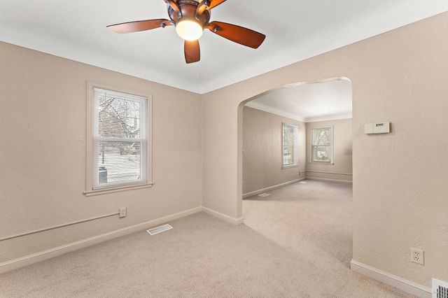 1560 Case Avenue, Saint Paul, MN 55106