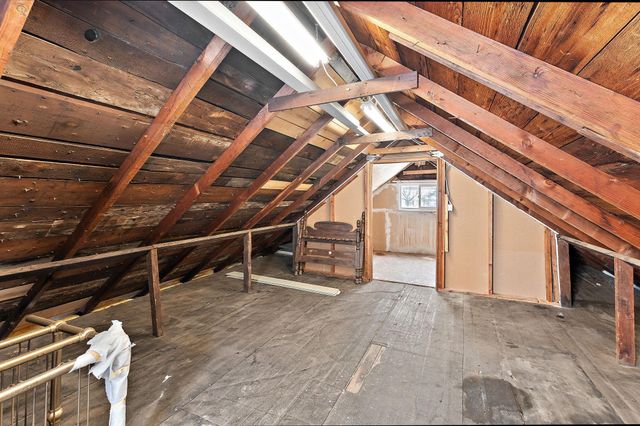 1560 Case Avenue, Saint Paul, MN 55106