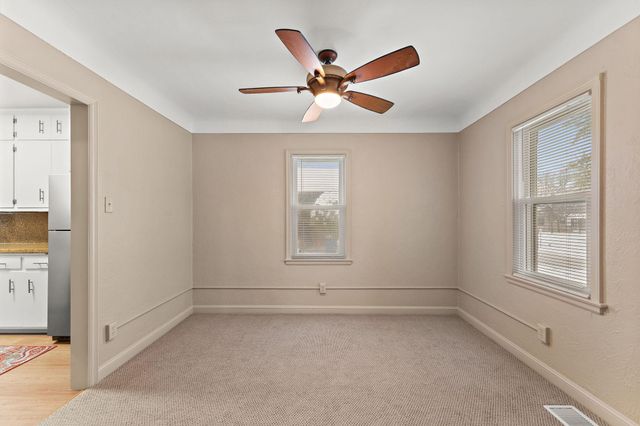 1560 Case Avenue, Saint Paul, MN 55106