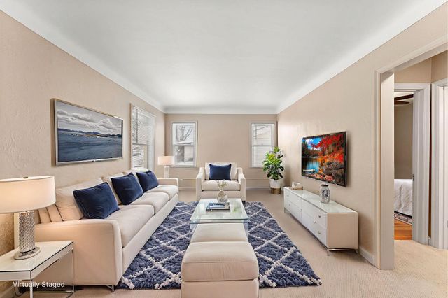 1560 Case Avenue, Saint Paul, MN 55106