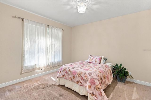 295 LONDONDERRY DRIVE, Sarasota, FL 34240