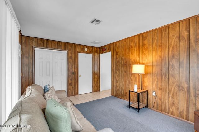 139 Bonaire Drive, Toms River, NJ 08757